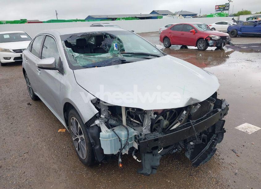 Photo 6 of 2018 Toyota Avalon XLE (VIN 4T1BK1EB2JU279914)