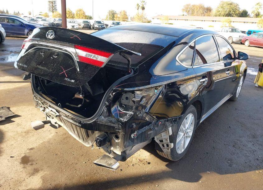 Photo 4 of 2013 Toyota Avalon XLE (VIN 4T1BK1EB3DU012463)