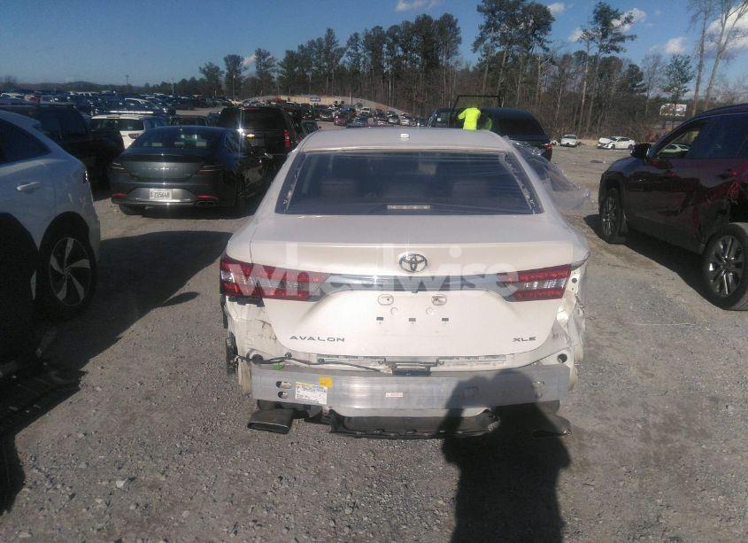 Photo 16 of 2015 Toyota Avalon XLE TOURING (VIN 4T1BK1EB3FU172748)