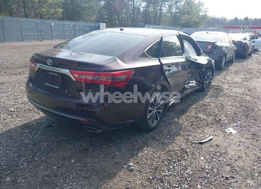 Photo 4 of 2018 Toyota Avalon XLE (VIN 4T1BK1EB3JU283647)