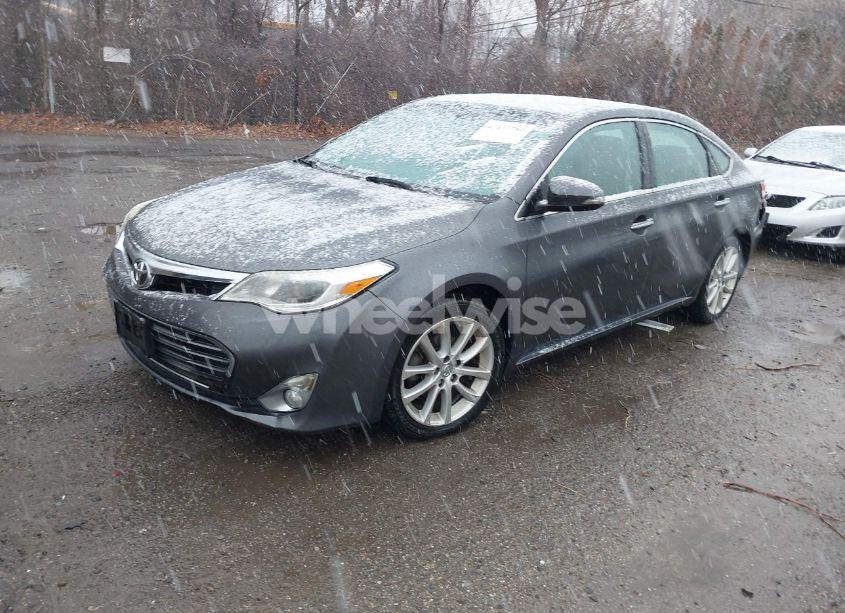 Photo 2 of 2013 Toyota Avalon XLE TOURING (VIN 4T1BK1EB4DU050767)