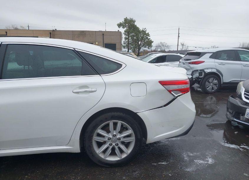 Photo 6 of 2014 Toyota Avalon XLE (VIN 4T1BK1EB4EU094043)