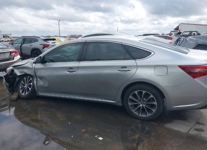 Photo 14 of 2016 Toyota Avalon XLE (VIN 4T1BK1EB4GU217195)