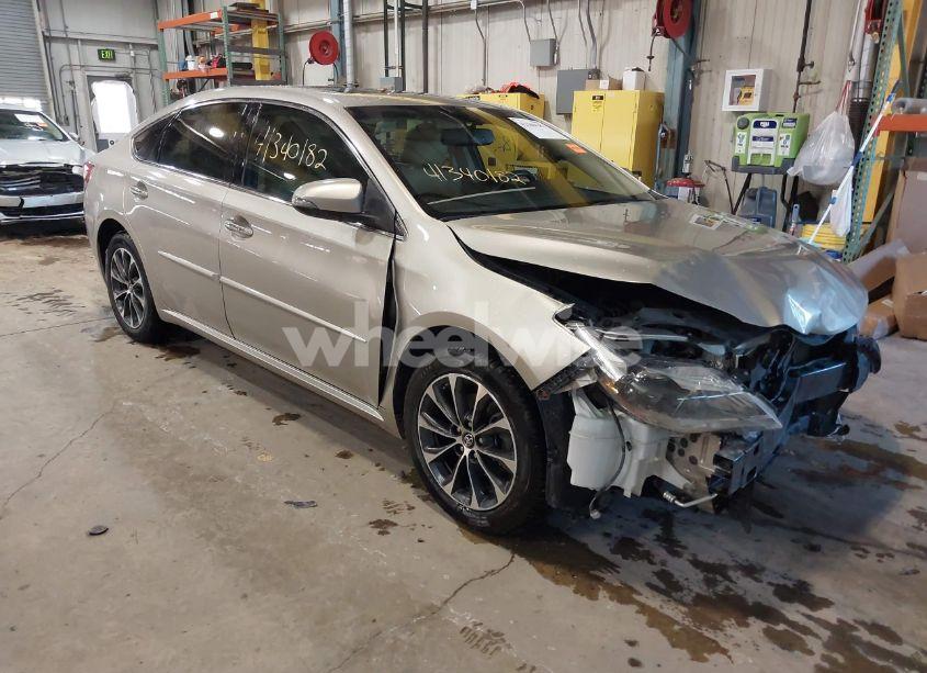 2016 Toyota Avalon XLE PREMIUM (VIN 4T1BK1EB4GU228522) main photo