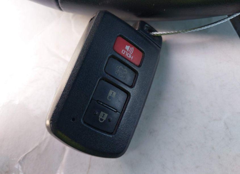 Photo 11 of 2016 Toyota Avalon TOURING (VIN 4T1BK1EB4GU237771)