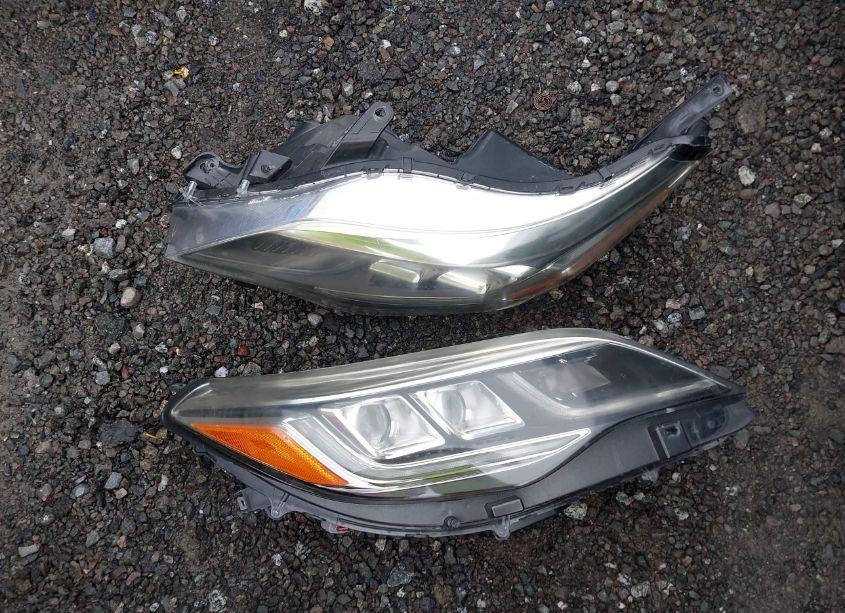 Photo 18 of 2016 Toyota Avalon TOURING (VIN 4T1BK1EB4GU237771)