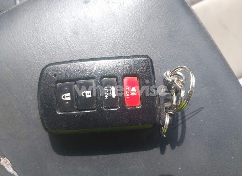 Photo 11 of 2015 Toyota Avalon XLE (VIN 4T1BK1EB5FU144935)