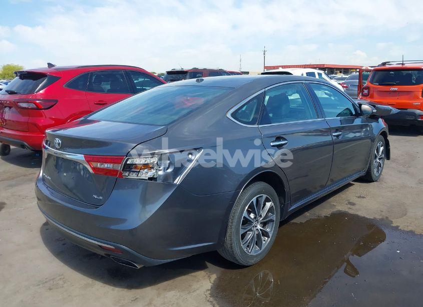 Photo 4 of 2018 Toyota Avalon XLE (VIN 4T1BK1EB5JU276828)