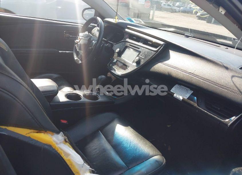 Photo 5 of 2018 Toyota Avalon TOURING (VIN 4T1BK1EB5JU285786)