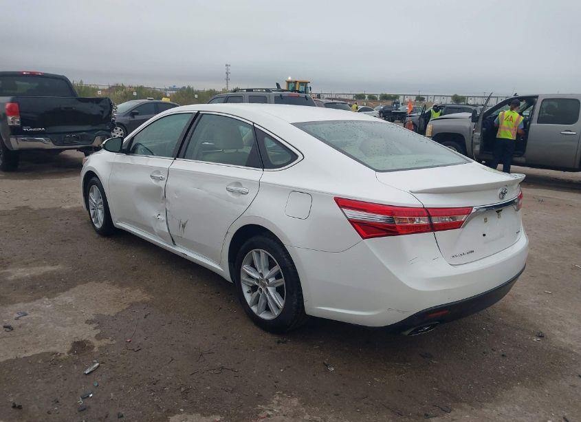 Photo 3 of 2013 Toyota Avalon XLE (VIN 4T1BK1EB6DU073273)