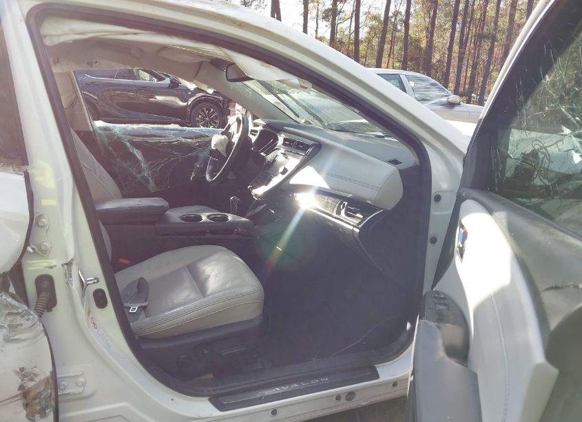 Photo 5 of 2015 Toyota Avalon LIMITED (VIN 4T1BK1EB6FU162957)