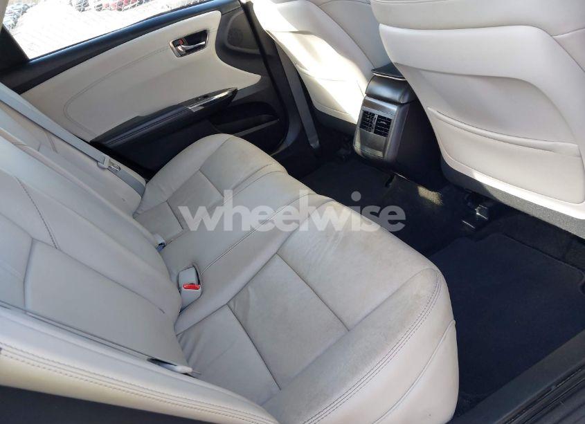 Photo 8 of 2016 Toyota Avalon XLE (VIN 4T1BK1EB6GU206909)