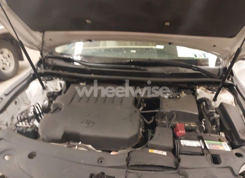 Photo 10 of 2018 Toyota Avalon XLE (VIN 4T1BK1EB6JU267250)