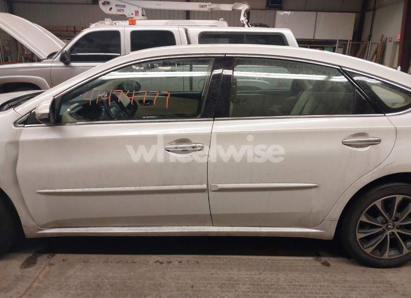 Photo 15 of 2018 Toyota Avalon XLE (VIN 4T1BK1EB6JU267250)