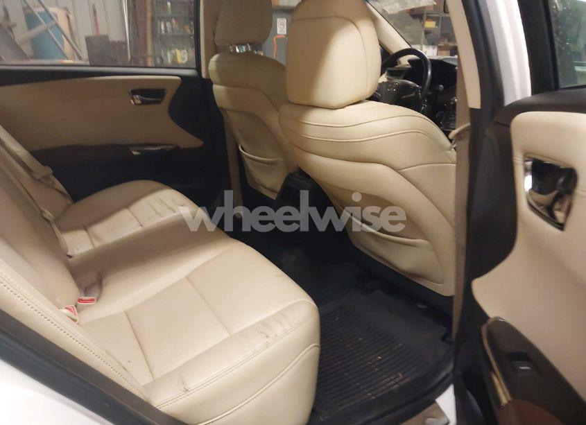 Photo 8 of 2018 Toyota Avalon XLE (VIN 4T1BK1EB6JU267250)