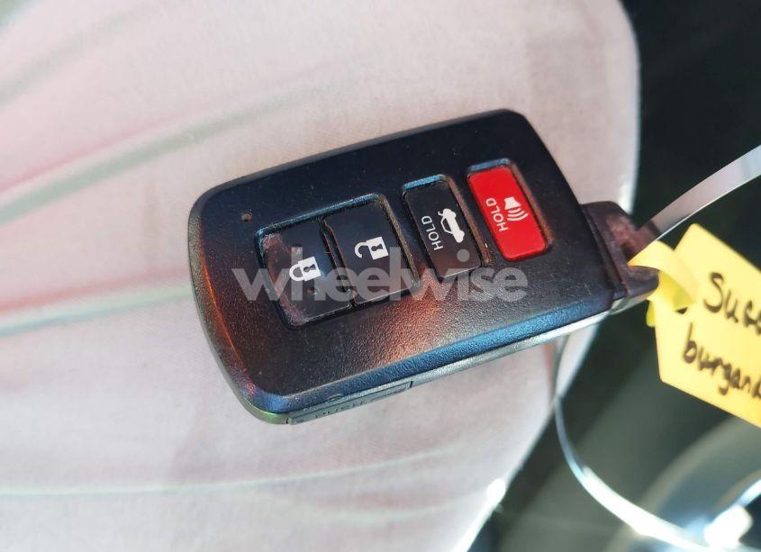 Photo 11 of 2015 Toyota Avalon LIMITED (VIN 4T1BK1EB7FU178763)