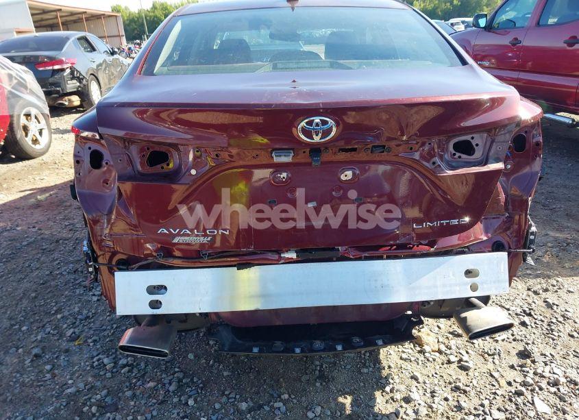 Photo 6 of 2015 Toyota Avalon LIMITED (VIN 4T1BK1EB7FU178763)