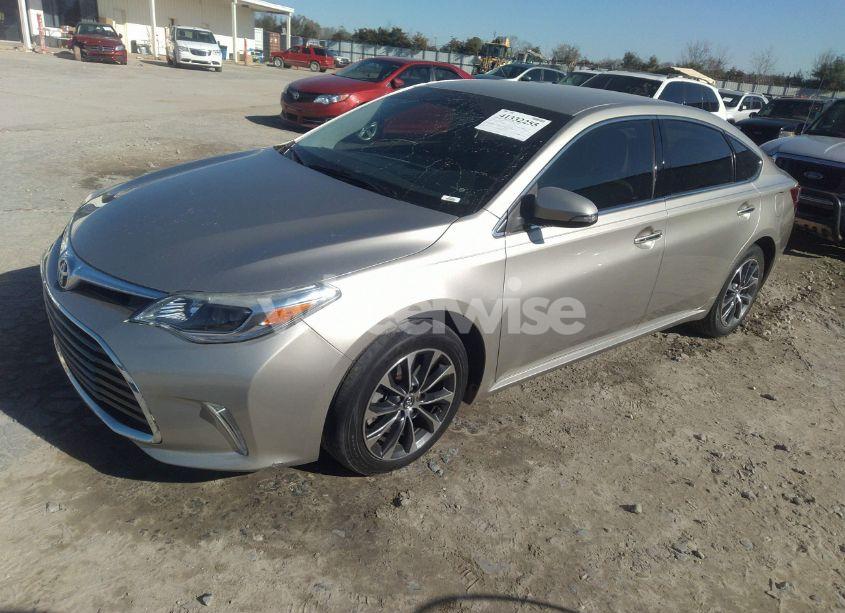 Photo 2 of 2016 Toyota Avalon XLE (VIN 4T1BK1EB7GU217031)