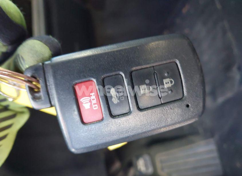 Photo 11 of 2013 Toyota Avalon LIMITED (VIN 4T1BK1EB8DU012040)