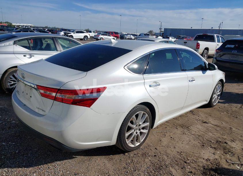 Photo 4 of 2013 Toyota Avalon LIMITED (VIN 4T1BK1EB8DU012040)