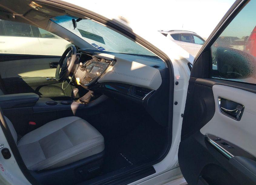 Photo 5 of 2014 Toyota Avalon XLE (VIN 4T1BK1EB8EU087788)