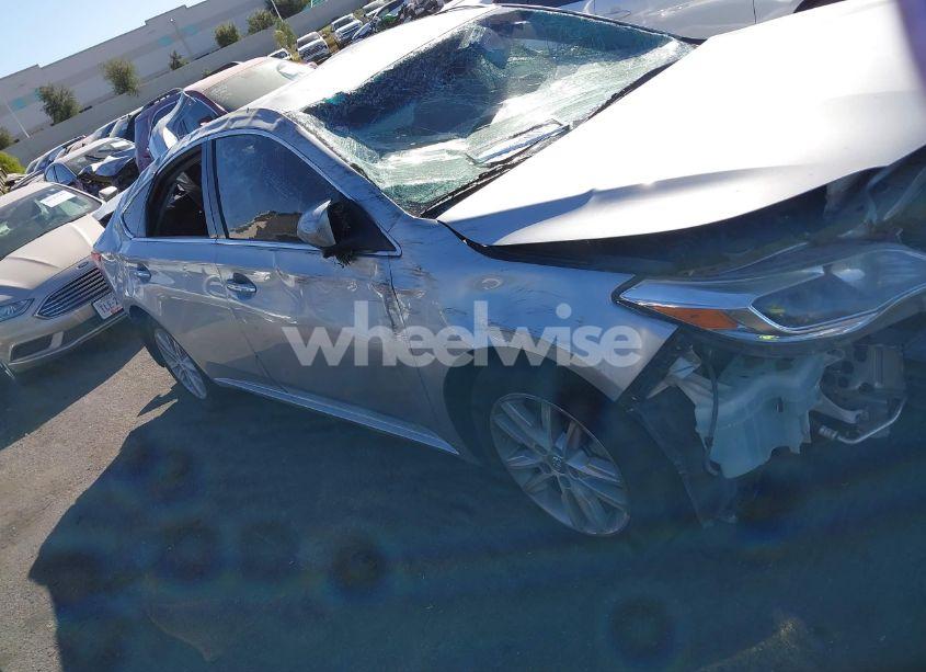 Photo 14 of 2015 Toyota Avalon XLE (VIN 4T1BK1EB8FU141012)