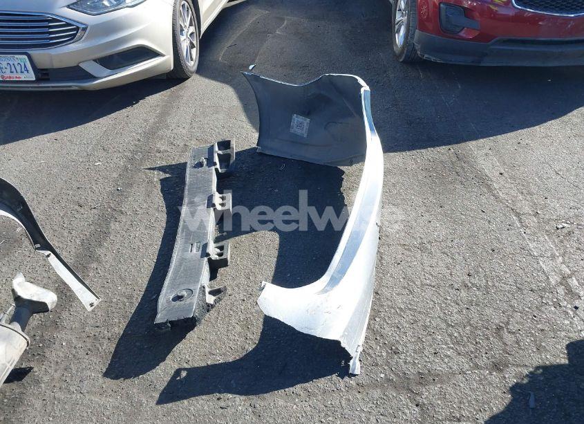 Photo 18 of 2015 Toyota Avalon XLE (VIN 4T1BK1EB8FU141012)