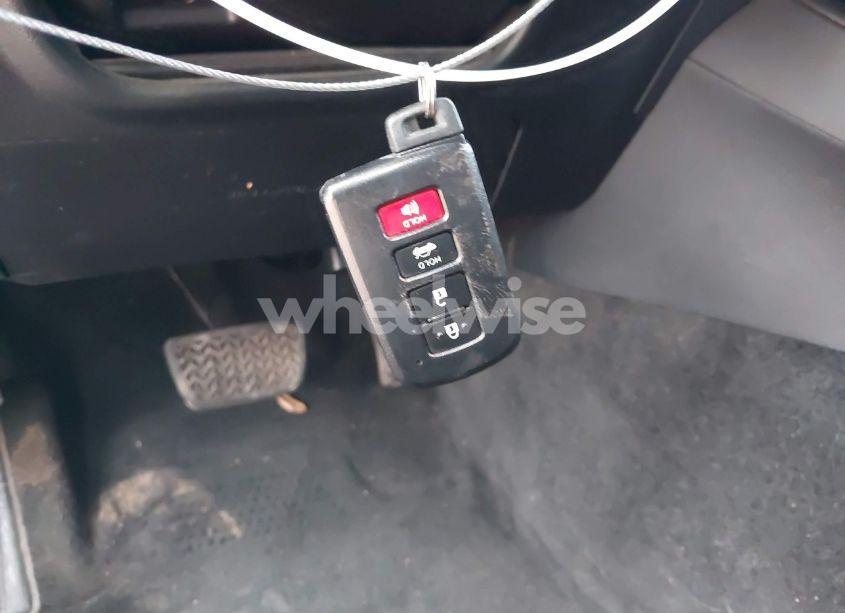 Photo 11 of 2015 Toyota Avalon XLE TOURING (VIN 4T1BK1EB9FU142315)