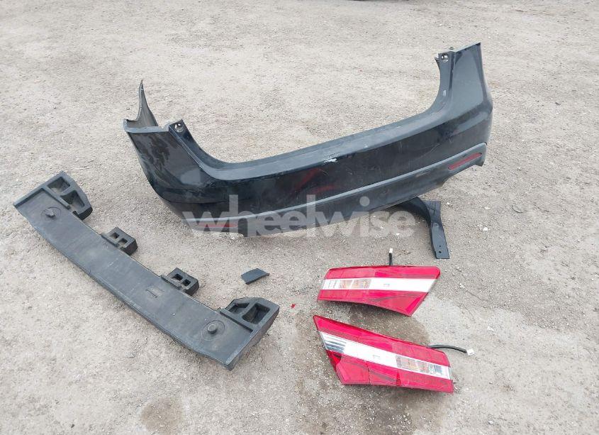 Photo 12 of 2015 Toyota Avalon XLE TOURING (VIN 4T1BK1EB9FU142315)