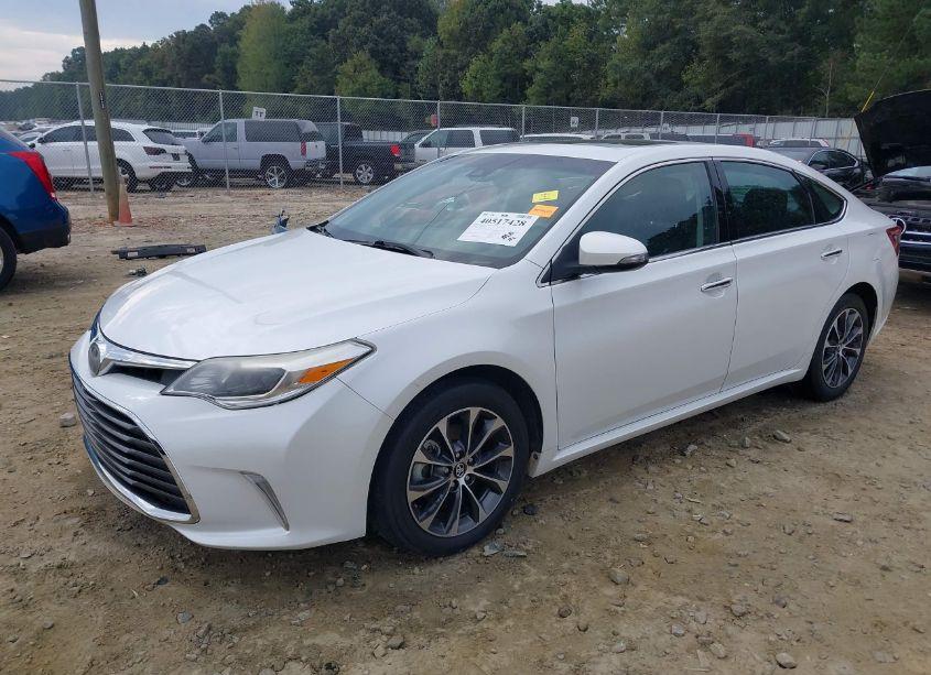 Photo 2 of 2018 Toyota Avalon XLE PREMIUM (VIN 4T1BK1EB9JU287637)
