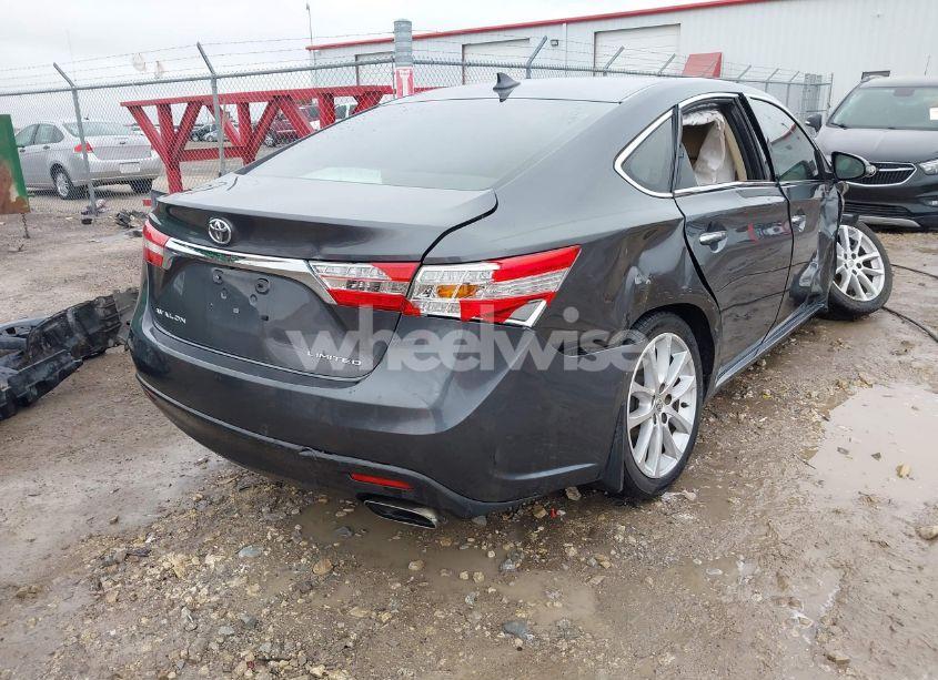 Photo 4 of 2013 Toyota Avalon LIMITED (VIN 4T1BK1EBXDU014386)