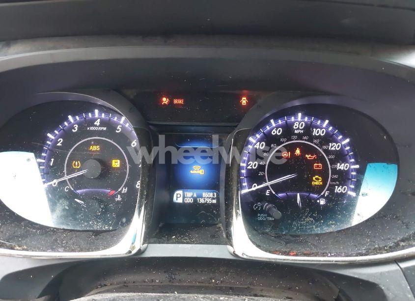 Photo 7 of 2013 Toyota Avalon LIMITED (VIN 4T1BK1EBXDU014386)