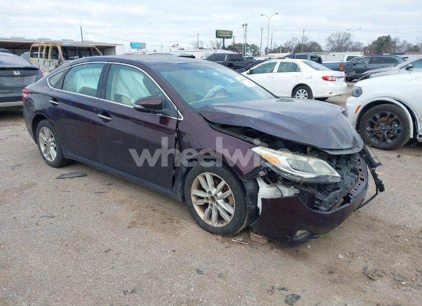 2014 Toyota Avalon XLE (VIN 4T1BK1EBXEU121617) main photo