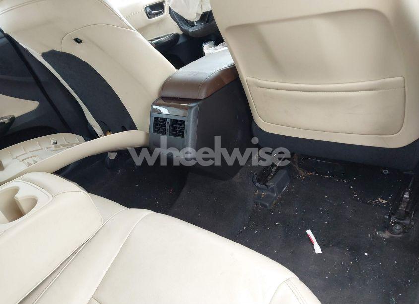 Photo 8 of 2014 Toyota Avalon XLE (VIN 4T1BK1EBXEU121617)