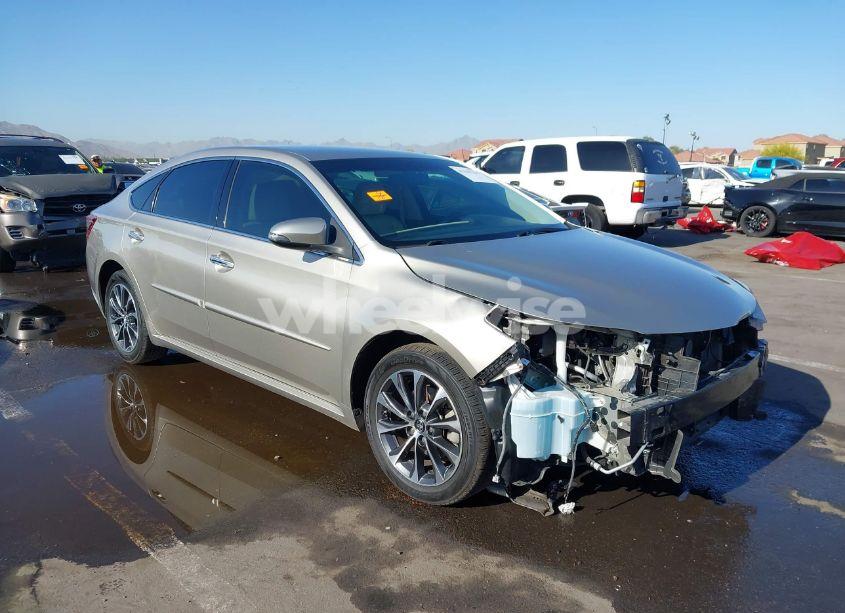 2016 Toyota Avalon XLE (VIN 4T1BK1EBXGU208811) main photo