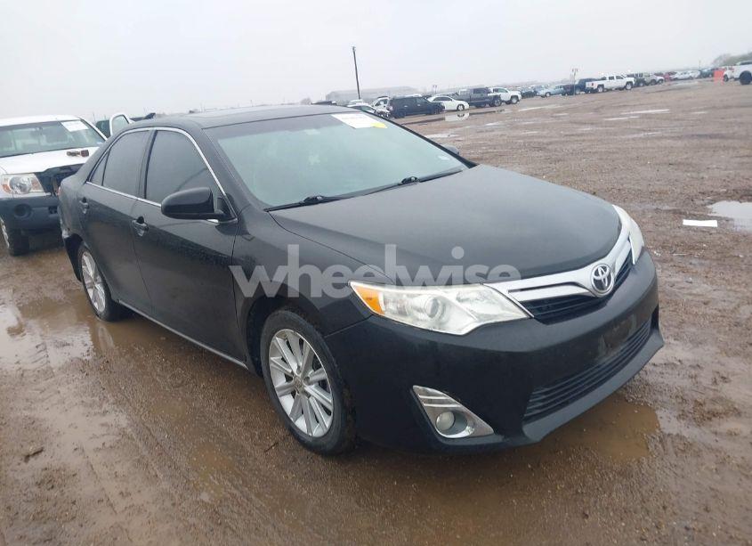 2012 Toyota Camry XLE V6 (VIN 4T1BK1FK0CU507006) main photo
