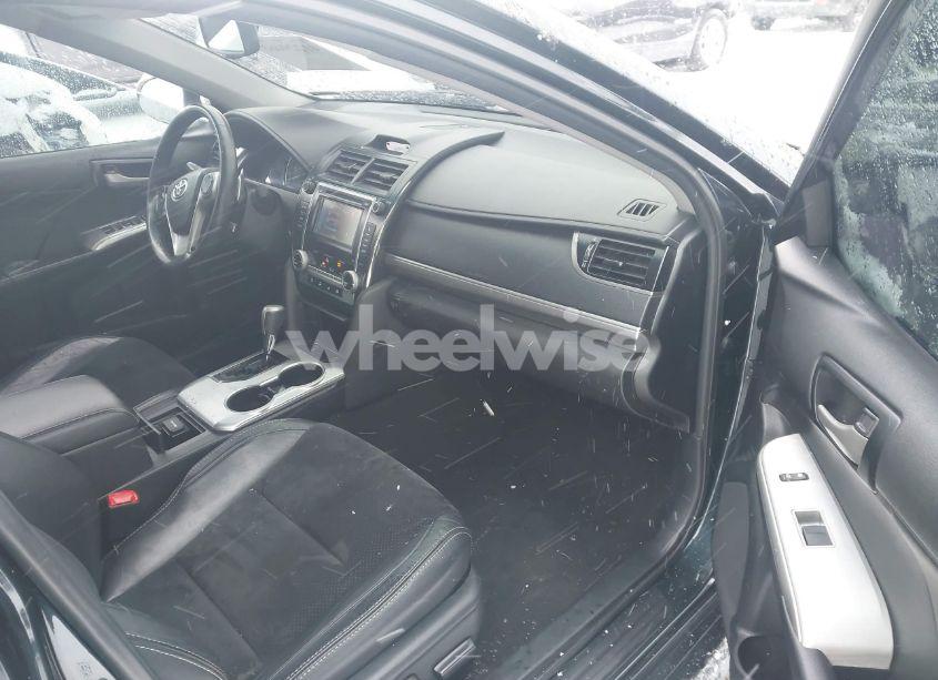 Photo 5 of 2013 Toyota Camry SE V6 (VIN 4T1BK1FK0DU527774)