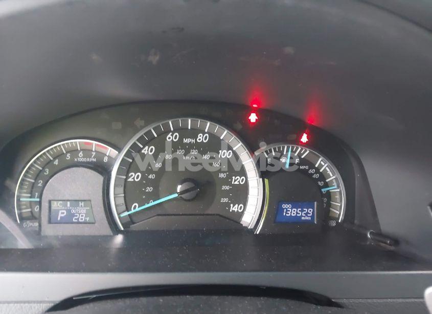 Photo 7 of 2013 Toyota Camry SE V6 (VIN 4T1BK1FK0DU527774)