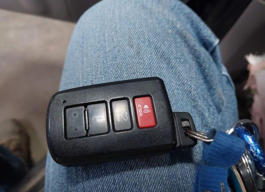 Photo 11 of 2013 Toyota Camry XLE V6 (VIN 4T1BK1FK0DU530657)