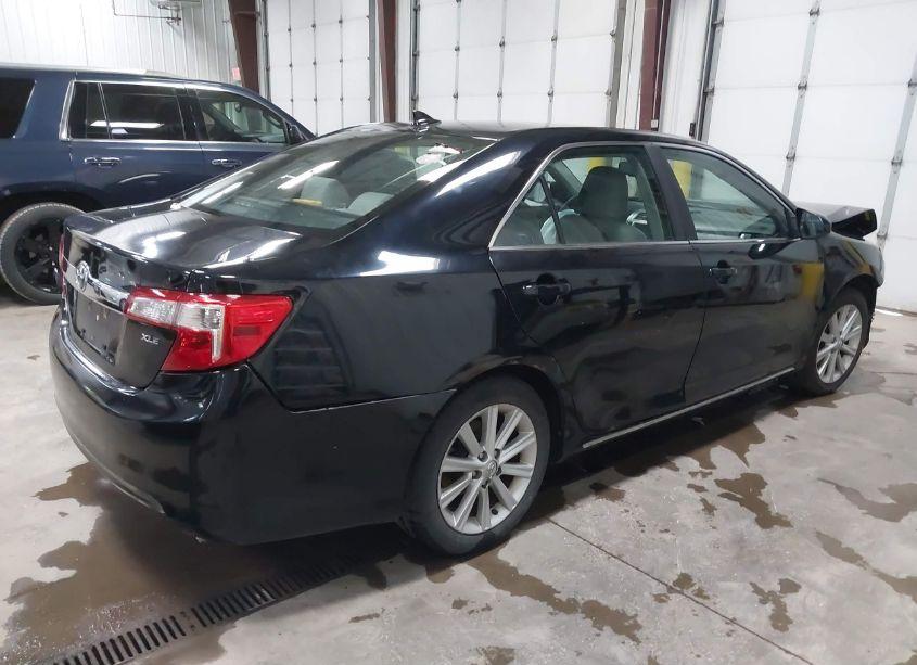 Photo 4 of 2013 Toyota Camry XLE V6 (VIN 4T1BK1FK0DU530657)