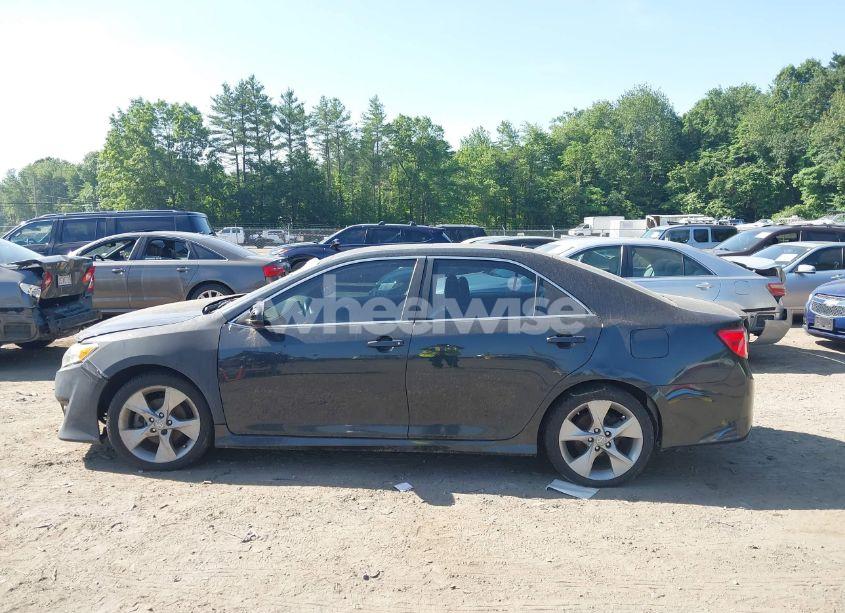 Photo 14 of 2013 Toyota Camry SE V6 (VIN 4T1BK1FK0DU533204)