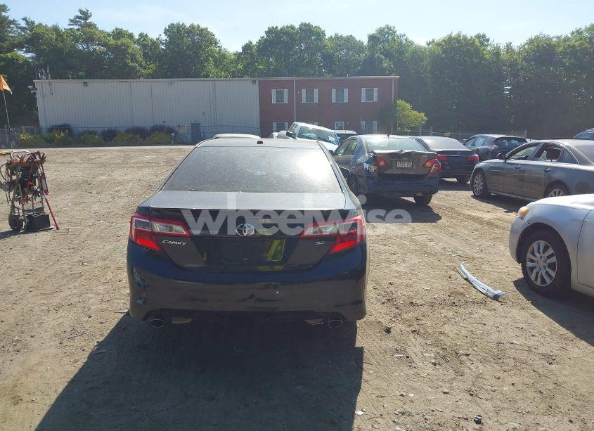 Photo 16 of 2013 Toyota Camry SE V6 (VIN 4T1BK1FK0DU533204)