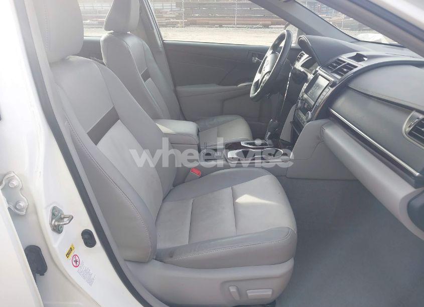 Photo 5 of 2014 Toyota Camry XLE V6 (VIN 4T1BK1FK0EU540896)