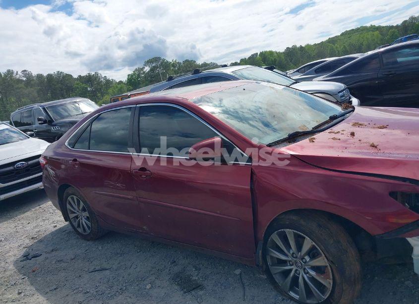 Photo 14 of 2015 Toyota Camry XLE V6 (VIN 4T1BK1FK0FU557148)