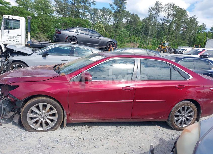 Photo 15 of 2015 Toyota Camry XLE V6 (VIN 4T1BK1FK0FU557148)