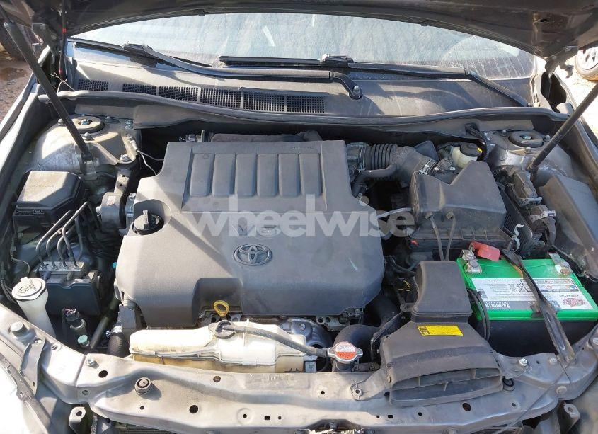 Photo 10 of 2016 Toyota Camry XSE V6 (VIN 4T1BK1FK0GU570841)