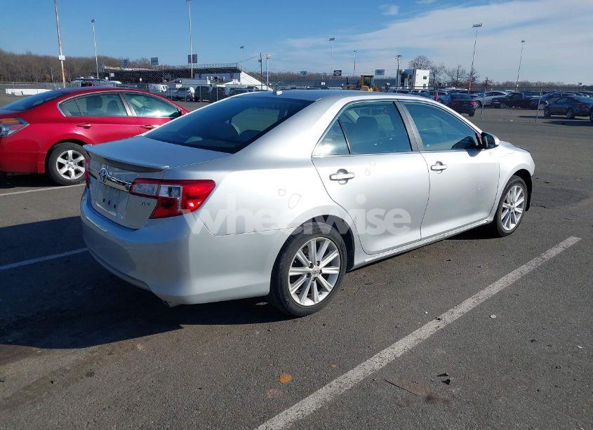 Photo 4 of 2012 Toyota Camry XLE V6 (VIN 4T1BK1FK1CU001040)