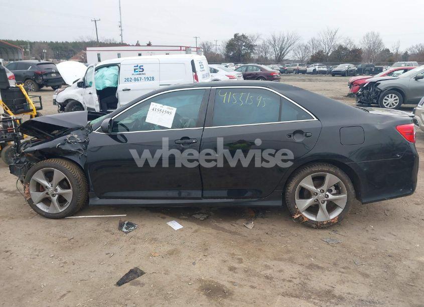 Photo 14 of 2012 Toyota Camry SE V6 (VIN 4T1BK1FK1CU009462)