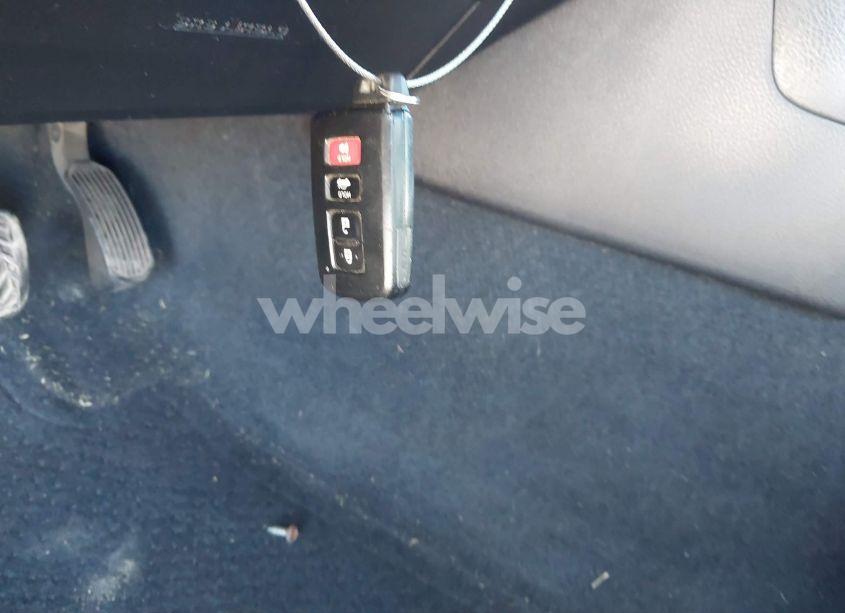 Photo 11 of 2013 Toyota Camry SE V6 (VIN 4T1BK1FK1DU021824)