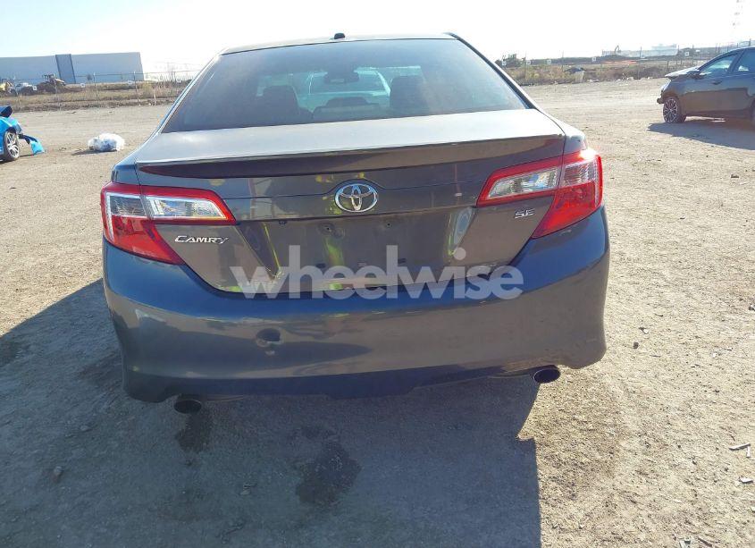 Photo 16 of 2013 Toyota Camry SE V6 (VIN 4T1BK1FK1DU021824)